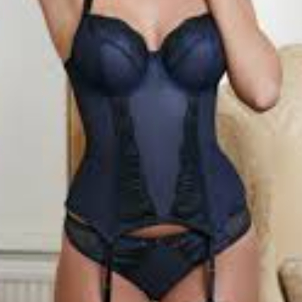 Bravissimo Garbo Basque Navy/black size 30 JJ